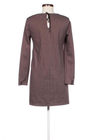 Kleid Mango, Größe S, Farbe Mehrfarbig, Preis 3,99 €