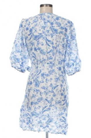 Рокля Mango, Размер L, Цвят Многоцветен, Цена 16,87 €