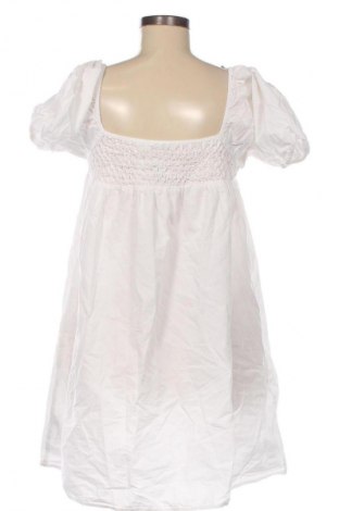 Ruha NA-KD, Méret M, Szín Fehér, Ár 6 274 Ft