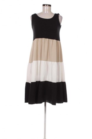 Ruha NEW COLLECTION, Méret M, Szín Sokszínű, Ár 4 559 Ft