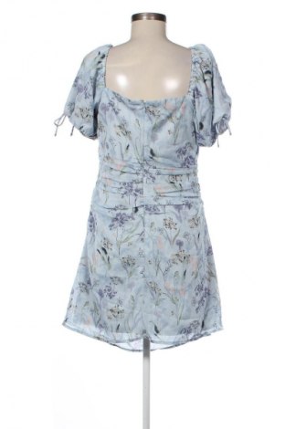 Рокля Nly Trend, Размер L, Цвят Многоцветен, Цена 3,00 €