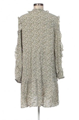 Kleid Noisy May, Größe M, Farbe Mehrfarbig, Preis 3,99 €