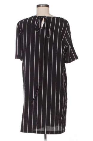 Šaty  ONLY, Veľkosť M, Farba Viacfarebná, Cena  3,95 €