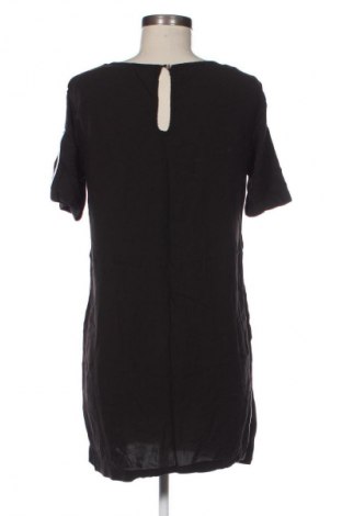 Sukienka ONLY, Rozmiar M, Kolor Czarny, Cena 22,99 zł