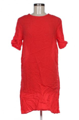 Рокля Pieces, Размер M, Цвят Червен, Цена 3,57 €