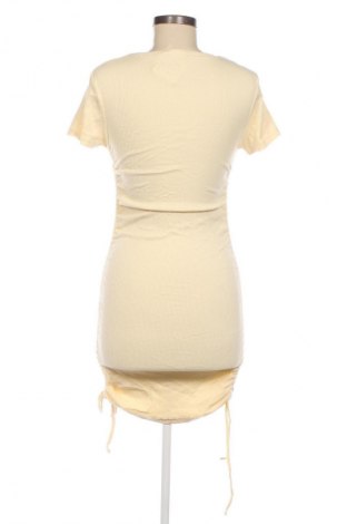 Ruha Pull&Bear, Méret L, Szín Sárga, Ár 1 759 Ft