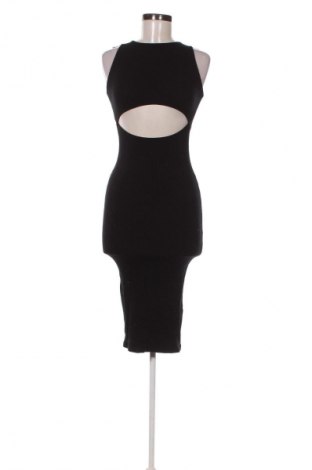 Šaty  Pull&Bear, Velikost S, Barva Černá, Cena  149,00 Kč