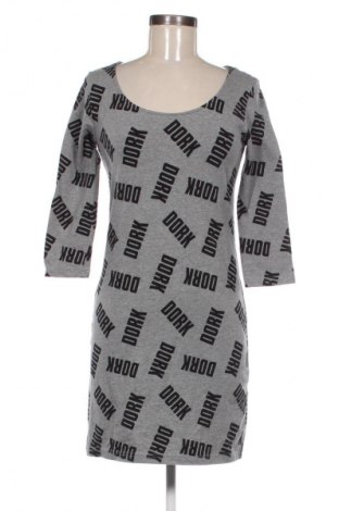 Šaty  Reserved, Velikost M, Barva Vícebarevné, Cena  139,00 Kč