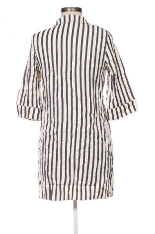 Рокля SHEIN, Размер S, Цвят Многоцветен, Цена 4,09 €