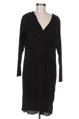Kleid Selected Femme, Größe L, Farbe Schwarz, Preis 9,78 €