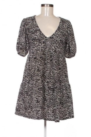 Šaty  Stradivarius, Veľkosť M, Farba Viacfarebná, Cena  3,95 €