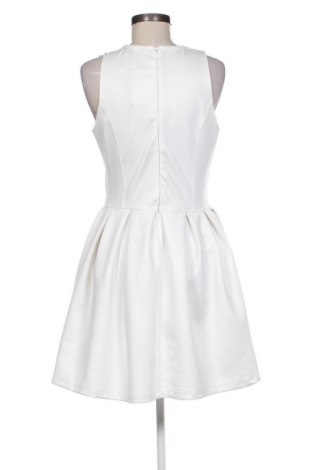 Рокля Superdry, Размер M, Цвят Бял, Цена 14,31 €