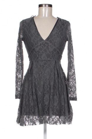 Φόρεμα Terranova, Μέγεθος XS, Χρώμα Γκρί, Τιμή 2,99 €