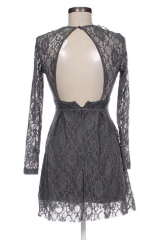 Φόρεμα Terranova, Μέγεθος XS, Χρώμα Γκρί, Τιμή 2,99 €