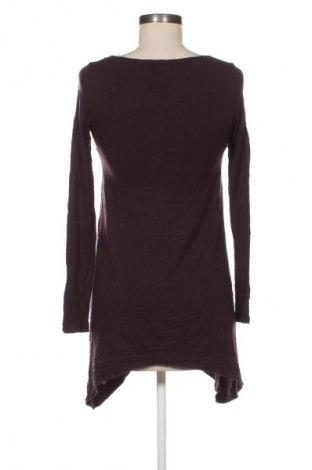 Ruha Tezenis, Méret S, Szín Piros, Ár 1 119 Ft