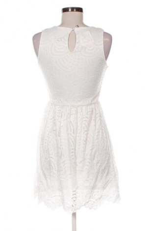 Ruha Unbranded, Méret S, Szín Fehér, Ár 2 929 Ft