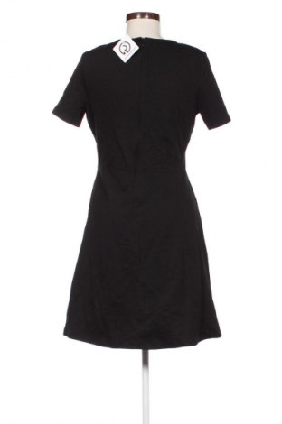 Ruha Unbranded, Méret M, Szín Fekete, Ár 689 Ft