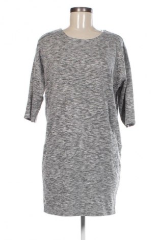 Ruha Unbranded, Méret M, Szín Szürke, Ár 959 Ft