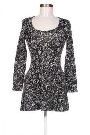 Ruha United Colors Of Benetton, Méret M, Szín Sokszínű, Ár 1 539 Ft