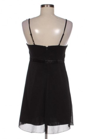 Ruha Yessica, Méret M, Szín Fekete, Ár 1 399 Ft