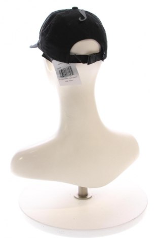 Шапка Hurley, Цвят Черен, Цена 37,50 €
