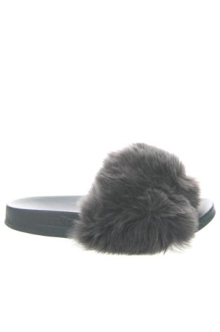 Papucs Luxe, Méret 39, Szín Szürke, Ár 12 766 Ft, #137437901