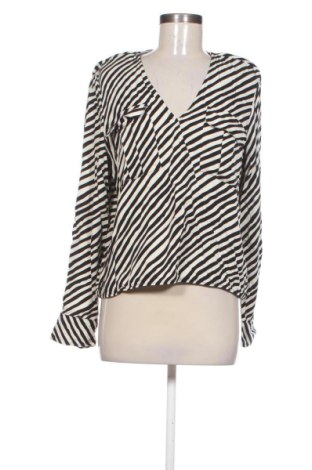 Bluzka damska Sinsay, Rozmiar XL, Kolor Kolorowy, Cena 73,92 zł, #137410655