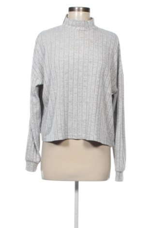 Bluză de femei Unbranded, Mărime L, Culoare Gri, Preț 30,00 Lei, #137413984