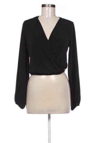 Дамска блуза Gina Tricot, Размер S, Цвят Черен, Цена 7,09 €, #137436642