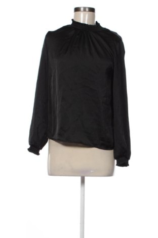 Bluză de femei VILA, Mărime S, Culoare Negru, Preț 25,99 Lei, #137445173