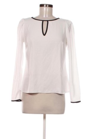 Bluză de femei Mohito, Mărime XS, Culoare Alb, Preț 41,99 Lei, #137457400