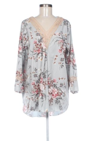 Damen Shirt Unbranded, Größe XXL, Farbe Mehrfarbig, Preis 9,73 €, #137457736