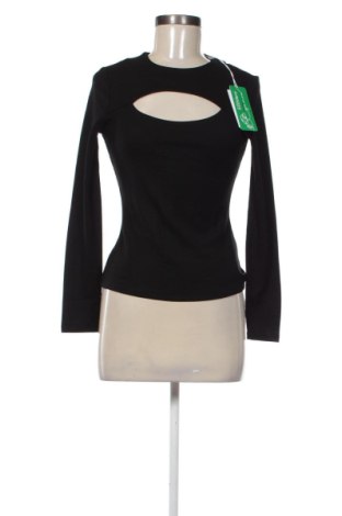 Bluză de femei Guess, Mărime S, Culoare Negru, Preț 302,99 Lei, #137441614