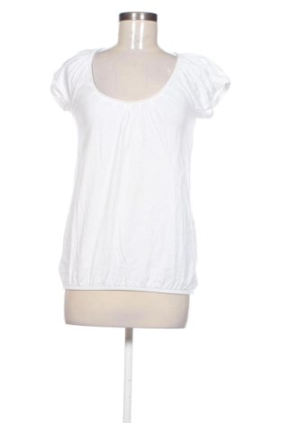 Дамска блуза Gina Tricot, Размер M, Цвят Бял, Цена 6,86 €, #137452266