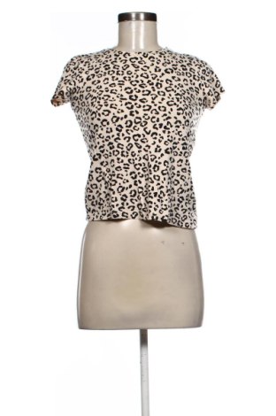 Damski T-shirt Pull&Bear, Rozmiar XS, Kolor Kolorowy, Cena 33,87 zł, #137409027
