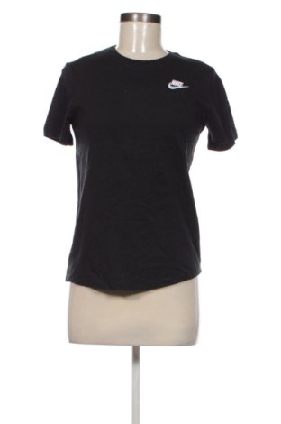 Női póló Nike, Méret S, Szín Fekete, Ár 7 092 Ft, #137409391