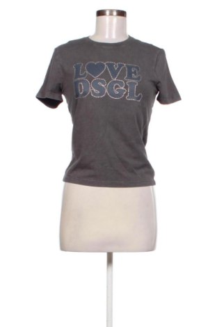 Дамска тениска Desigual, Размер M, Цвят Сив, Цена 33,78 €, #137436976