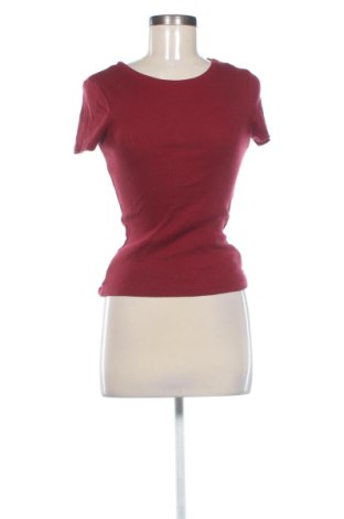 Damski T-shirt Fb Sister, Rozmiar XS, Kolor Czerwony, Cena 37,00 zł, #137428918
