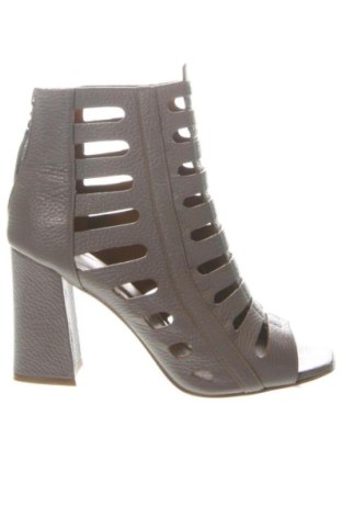 Damen Stiefeletten Royal, Größe 39, Farbe Aschrosa, Preis € 49,99, #137380126