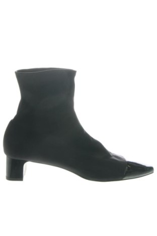 Damskie botki Zara, Rozmiar 42, Kolor Czarny, Cena 139,71 zł, #137348598