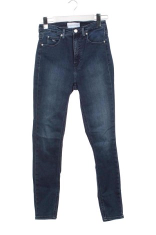 Damskie jeansy Calvin Klein Jeans, Rozmiar XS, Kolor Niebieski, Cena 169,34 zł, #137378243