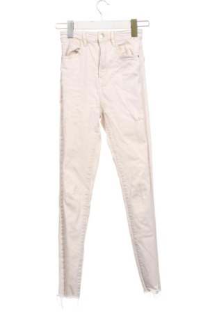 Damskie jeansy Stradivarius, Rozmiar XXS, Kolor ecru, Cena 76,20 zł, #137387615
