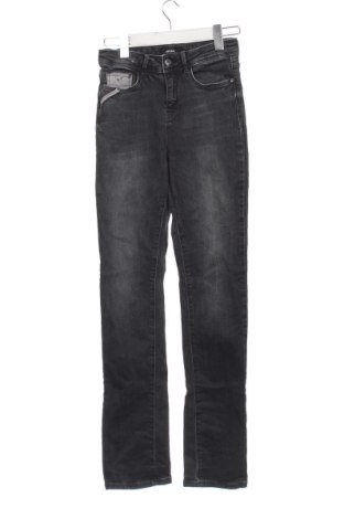 Damskie jeansy Kaporal, Rozmiar XS, Kolor Szary, Cena 33,87 zł, #137388269