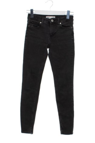 Damskie jeansy Zara, Rozmiar XS, Kolor Czarny, Cena 46,57 zł, #137392297