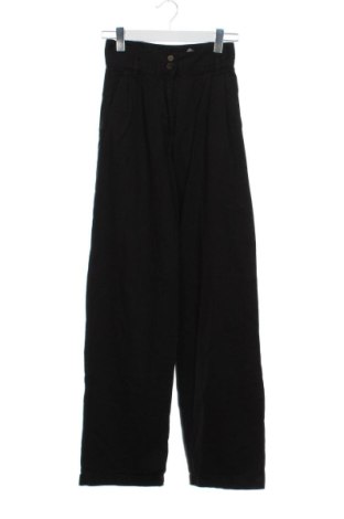 Blugi de femei Pull&Bear, Mărime XS, Culoare Negru, Preț 40,00 Lei, #137394369