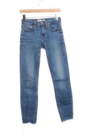 Damskie jeansy Zara, Rozmiar XS, Kolor Niebieski, Cena 59,27 zł, #137405293
