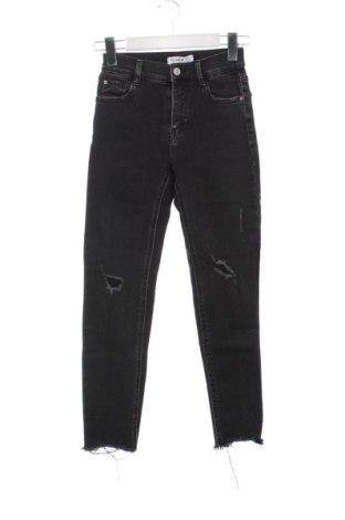 Дамски дънки Pull&Bear, Размер XXS, Цвят Черен, Цена 12,00 €, #137411585