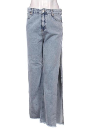 Damskie jeansy Zara, Rozmiar L, Kolor Niebieski, Cena 67,74 zł, #137416883