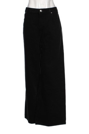 Damskie jeansy Pull&Bear, Rozmiar XXL, Kolor Czarny, Cena 82,27 zł, #137416992