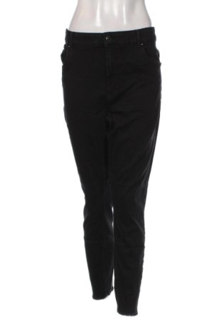 Damskie jeansy ONLY Carmakoma, Rozmiar 3XL, Kolor Czarny, Cena 177,99 zł, #137431551